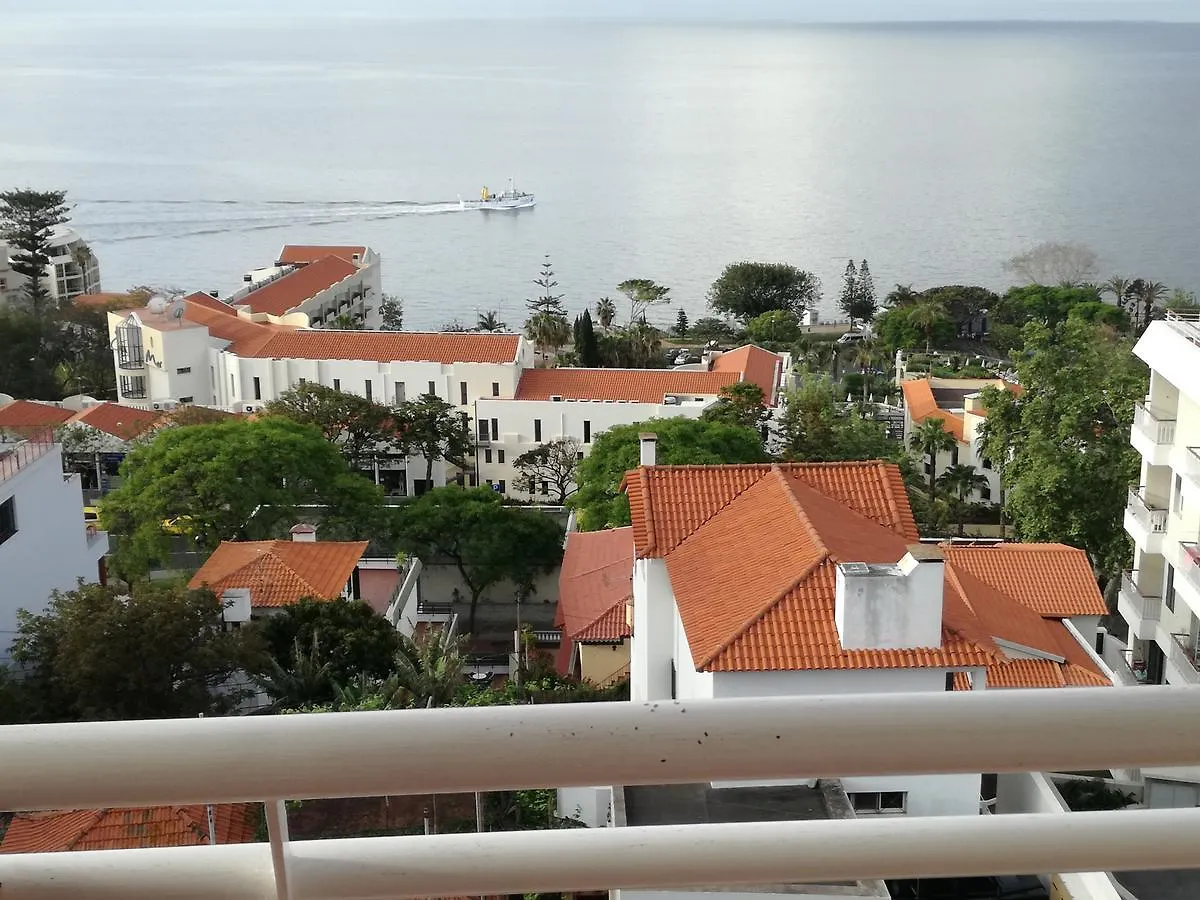Lido Funchal Apartment Balcony Sea View  Funchal (Madeira)